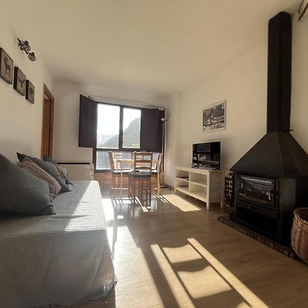 Apartamentos Turisticos Rio Gallego Canfranc Εξωτερικό φωτογραφία